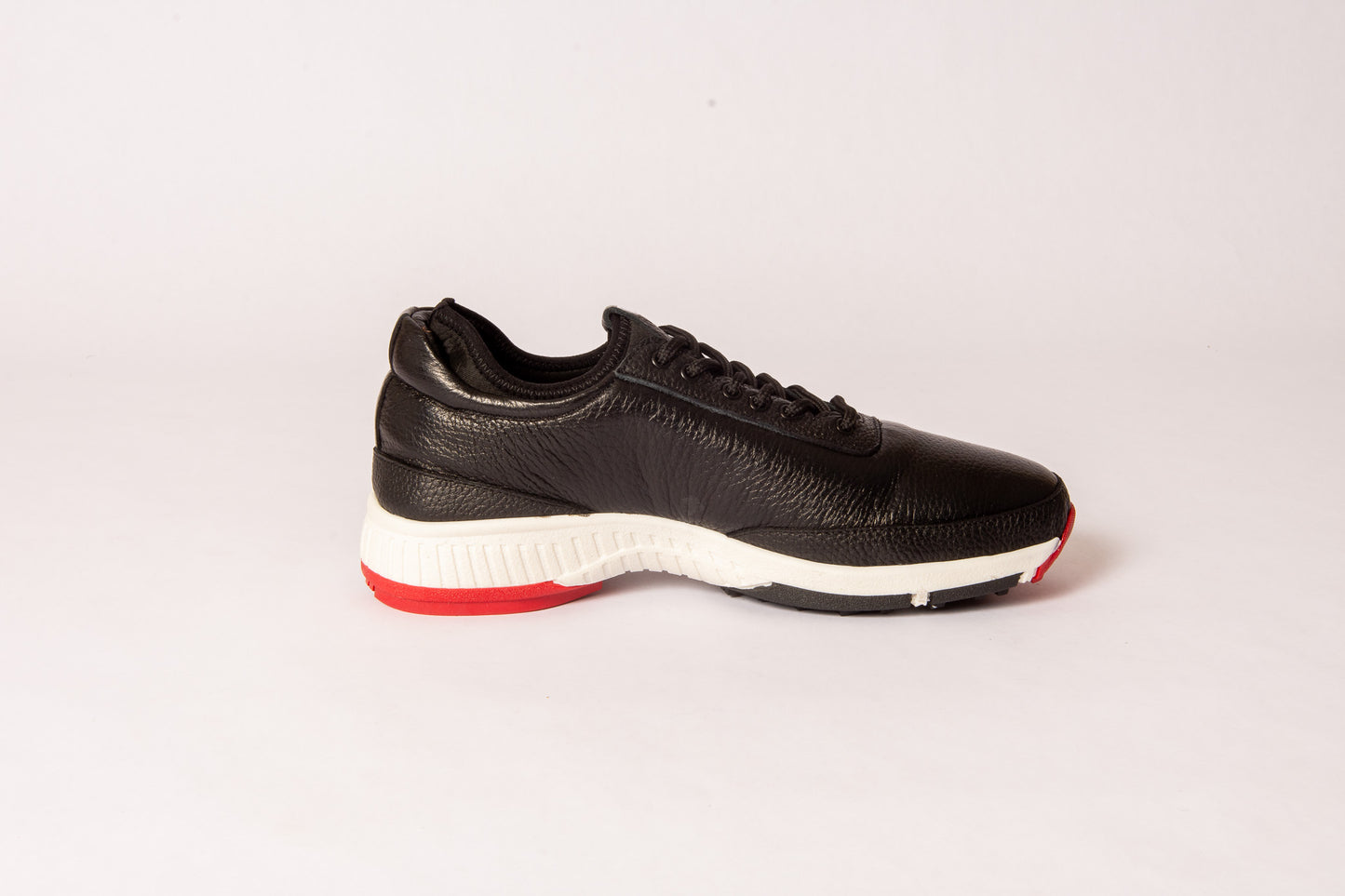 W&H Ace - Deerskin Men's Golf Shoes in Black & Red