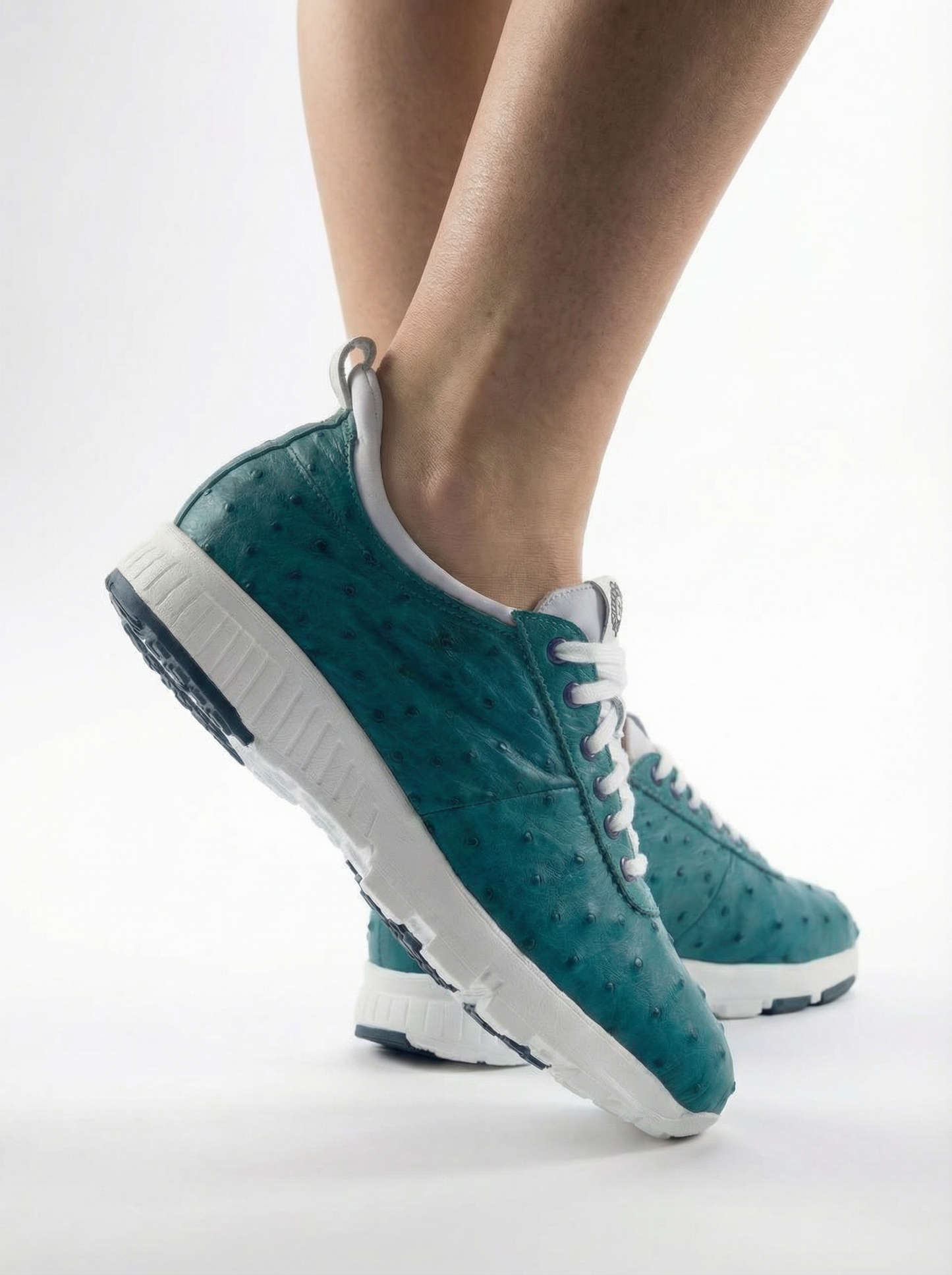 Eagle Ostrich Skin Women's Golf Shoes - Blue