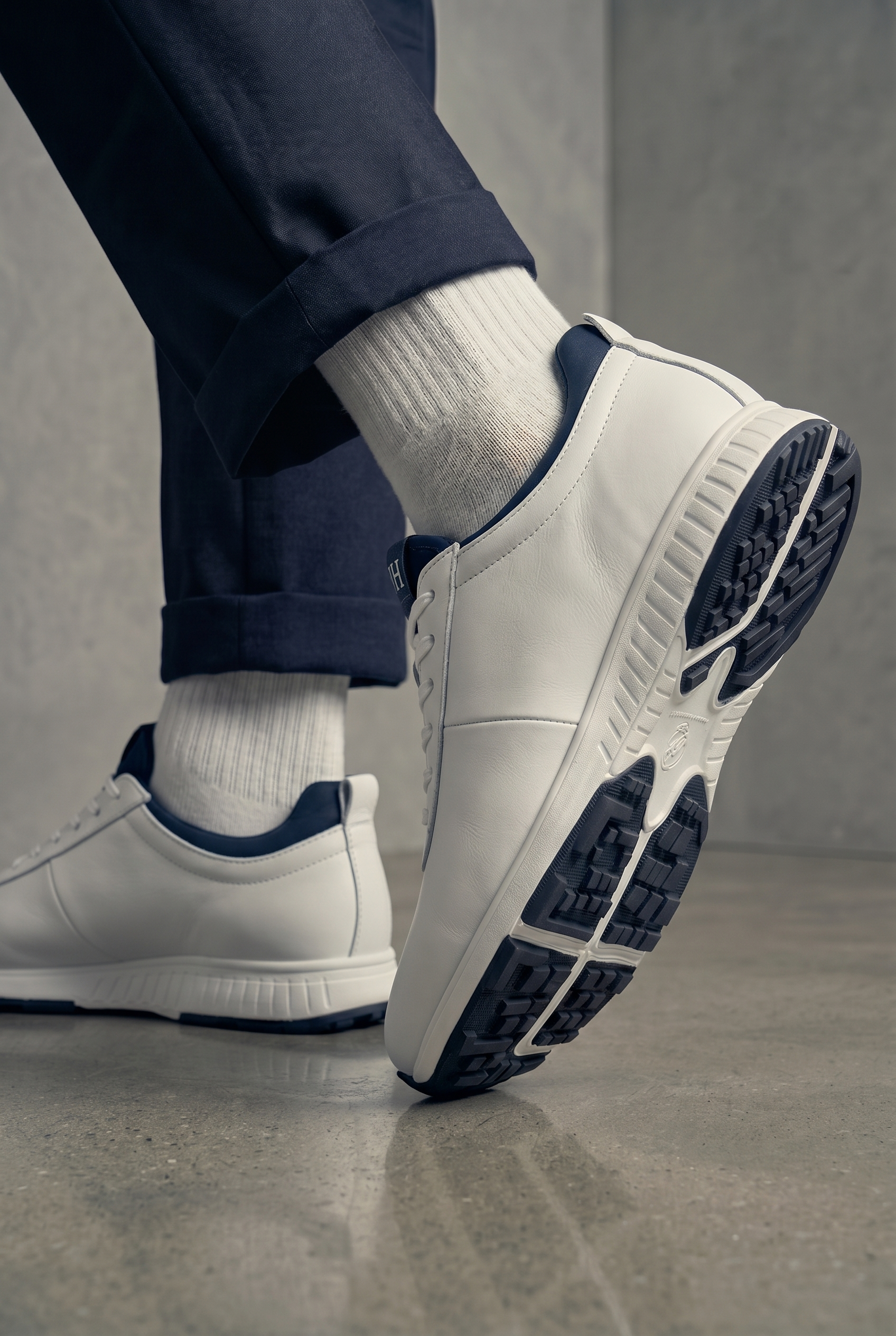 Buy Men's Golf Shoes Online | William and Harry Buy Men's Golf Shoes Online | William and Harry